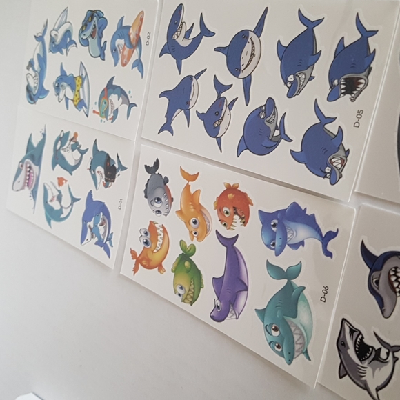 Tatoos 10 Pages of Sharks Temporary Tattos - Picture 5 of 8
